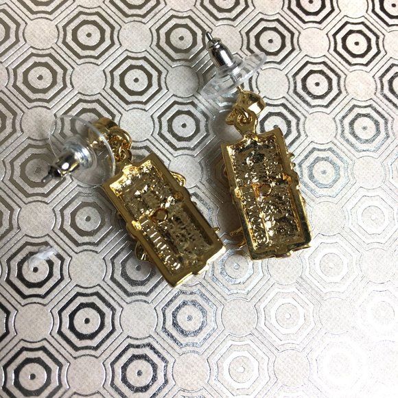 Christmas Present w/ jewels Post Earrings NWOT - Picture 3 of 3